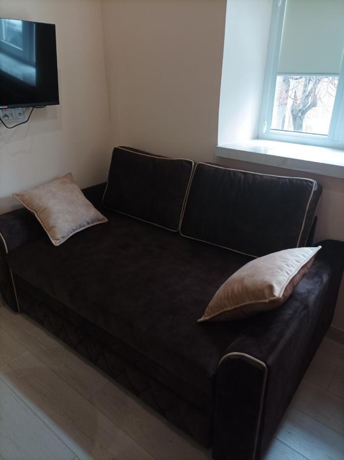 Apartamento Chorni Vivtsy Chernivtsi Exterior foto